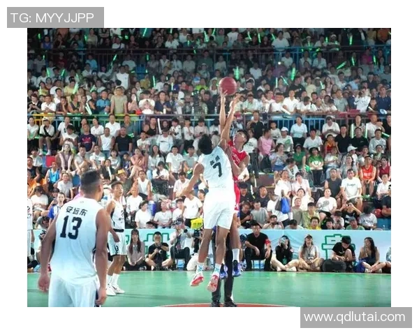 NBA直播视频的魅力：赛事回顾、球员分析、战术解析与球迷互动